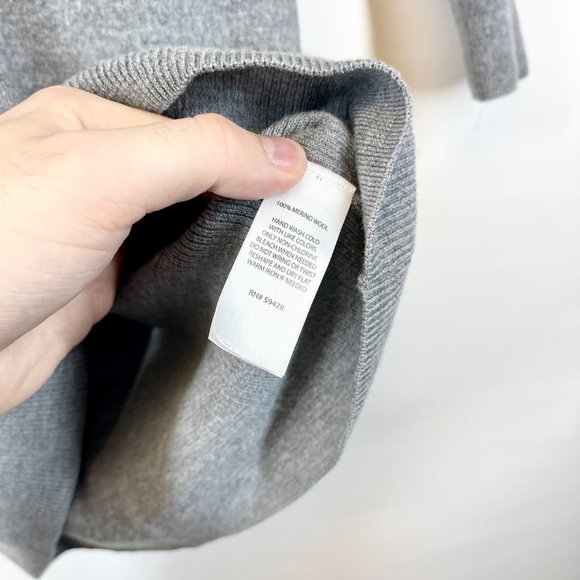 Cynthia Rowley Women's Grey Cowl Neck Extra Fine Merino Wool Sweater Size S - Picture 3 of 4